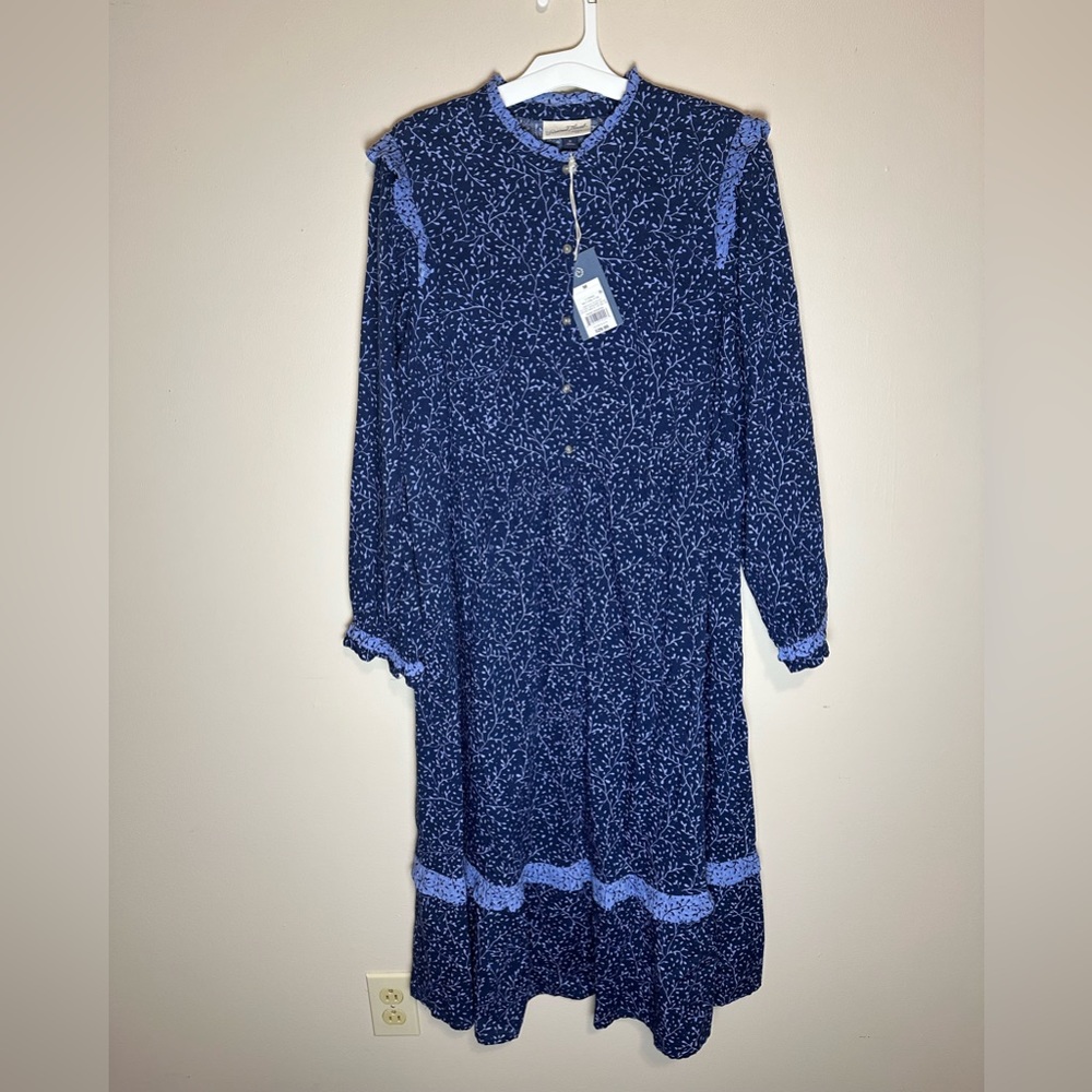Universal Thread Navy Blue Long Sleeve Midi Dress with Light Blue Trim NEW